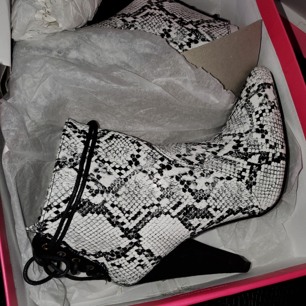 NEW Black and White Snake Bootie
